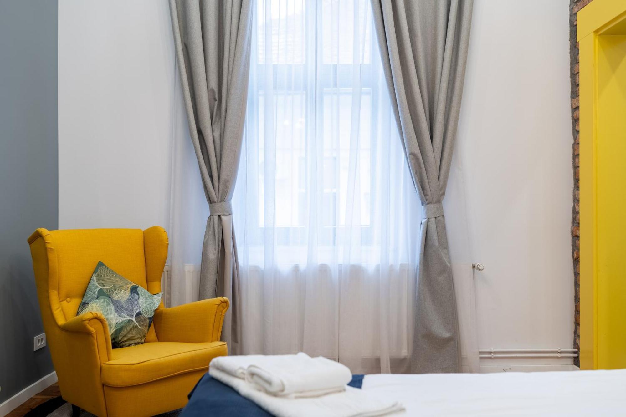 5 Star Luxury Studio-Old Town Center Cluj-Napoca Eksteriør bilde